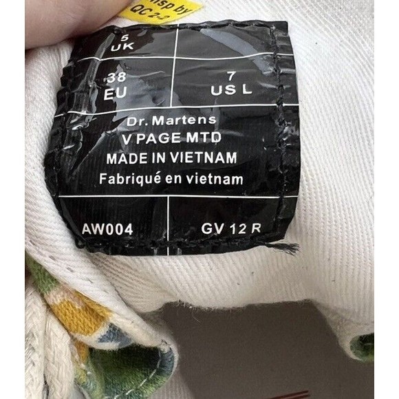 Dr. Martens V Page MTD Tie Dye Multicolor Ankle Boots Womens Size 7 AW004 - Picture 10 of 10